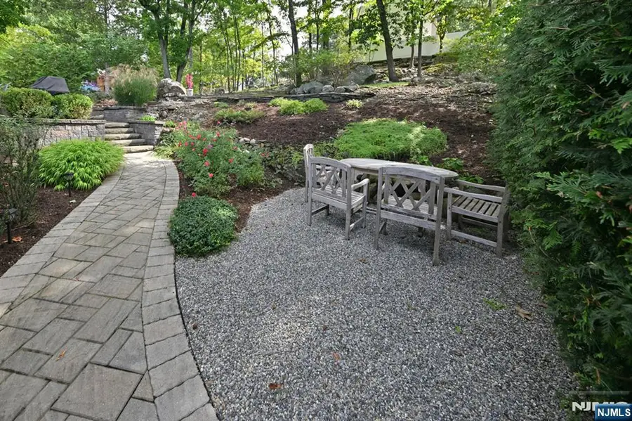 54 Walton Avenue, Oakland, NJ 07436 - #3