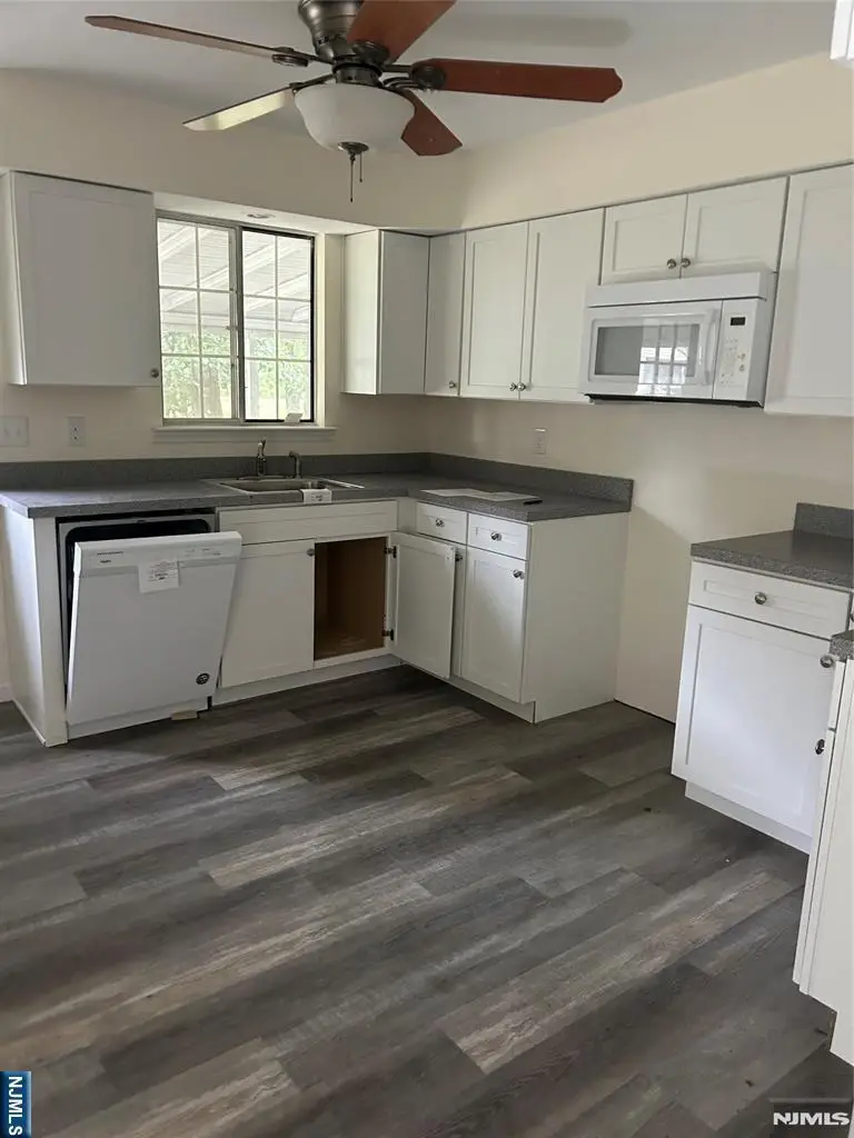 3 Mill Court, Manchester, NJ 08759 - #2