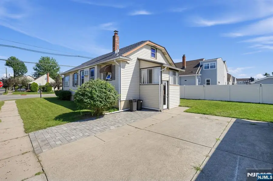8-02 Henderson Boulevard, Fair Lawn, NJ 07410 - #3