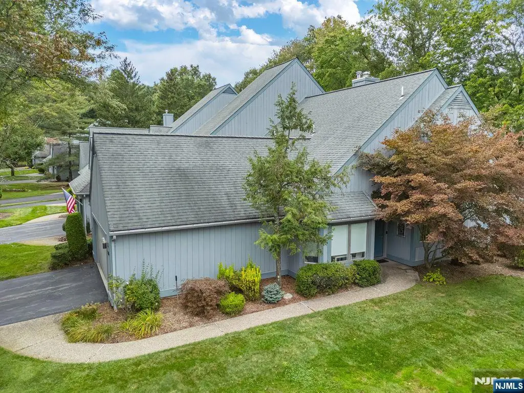 25 Braeburn Drive, Township Of Washington, NJ 07676 - #1