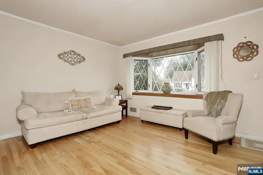 353 Albany Street, Saddle Brook, NJ 07663 - #3