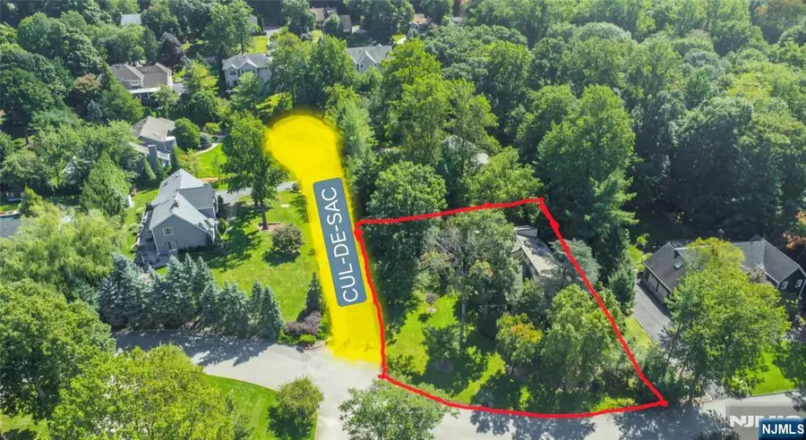 15 McDonough Place, Caldwell, NJ 07006 - #2