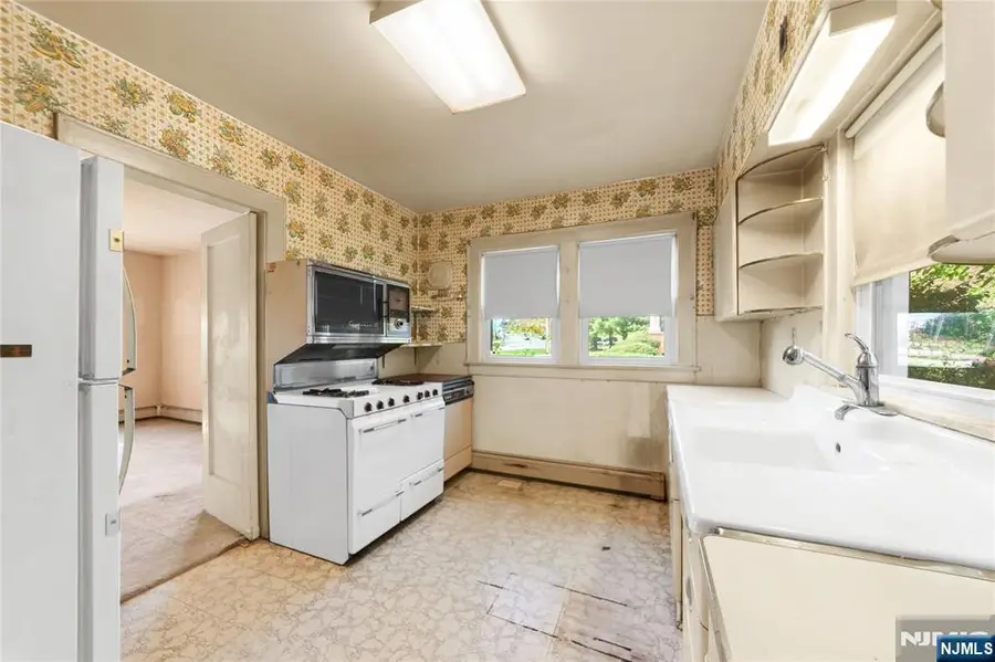 30 Bloomfield Avenue, Pine Brook, NJ 07058 - #3