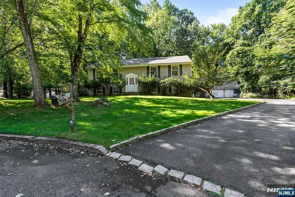 61 Charles Street, Allendale, NJ 07401