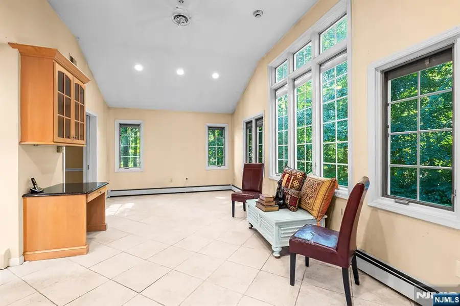 61 Charles Street, Allendale, NJ 07401 - #3
