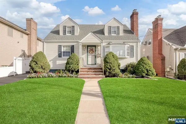 85 Catherine Avenue, Saddle Brook, NJ 07663
