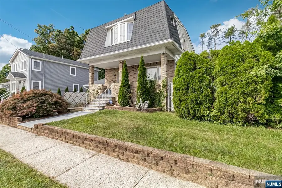 113 Willow Street, Elmwood Park, NJ 07407 - #3