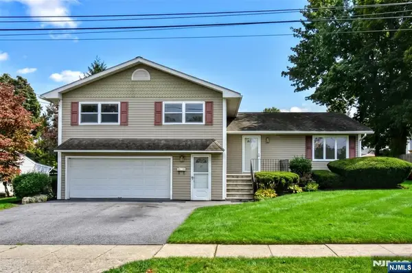 19 Dogwood Drive, Newton, NJ 07860