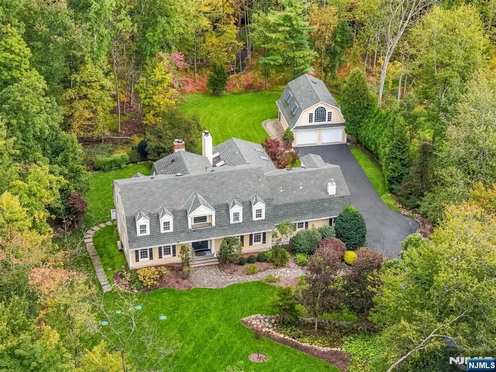 22 Millstream Road, Upper Saddle River, NJ 07458 - #1