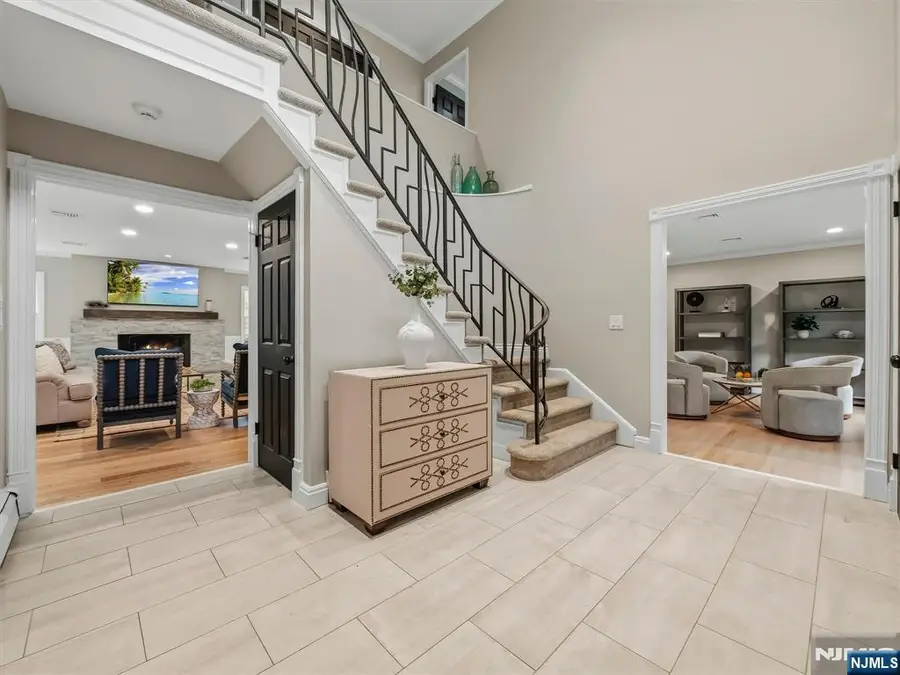 22 Millstream Road, Upper Saddle River, NJ 07458 - #2