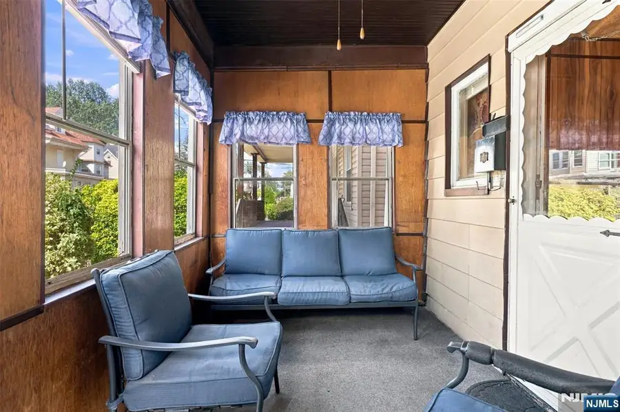 671 E 29th Street, Paterson, NJ 07504 - #3