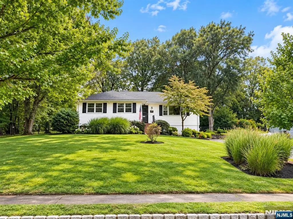 8 Country Club, Livingston, NJ 07039 - #1