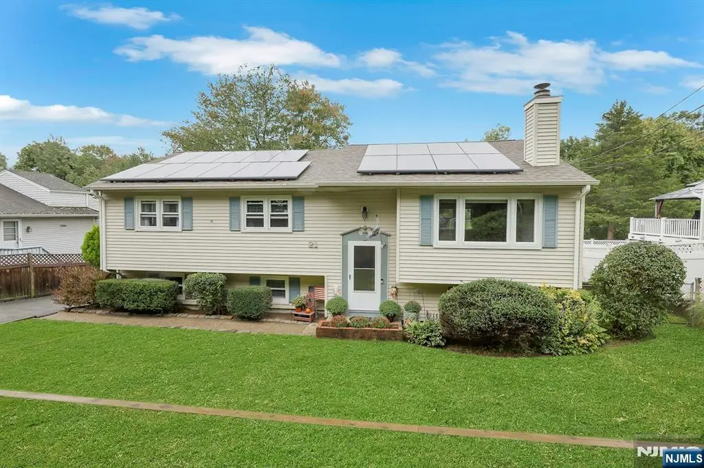 21 Aldrin Drive, Wanaque, NJ 07465 - #1