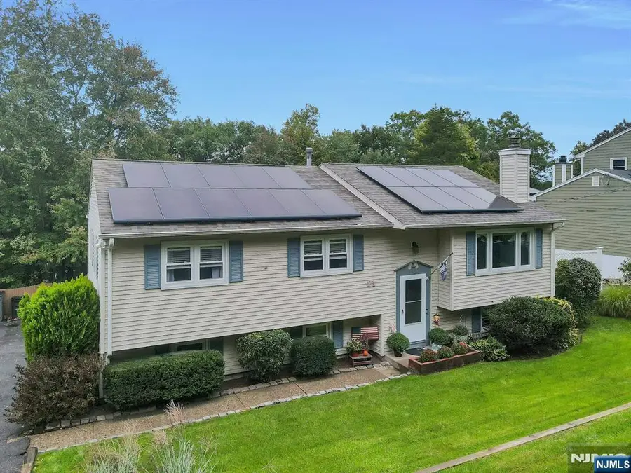 21 Aldrin Drive, Wanaque, NJ 07465 - #2