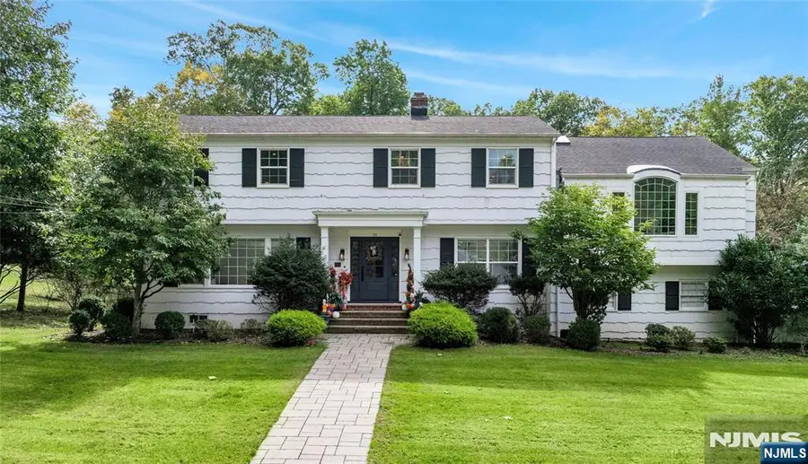 29 Dearborn Drive, Old Tappan, NJ 07675 - #2