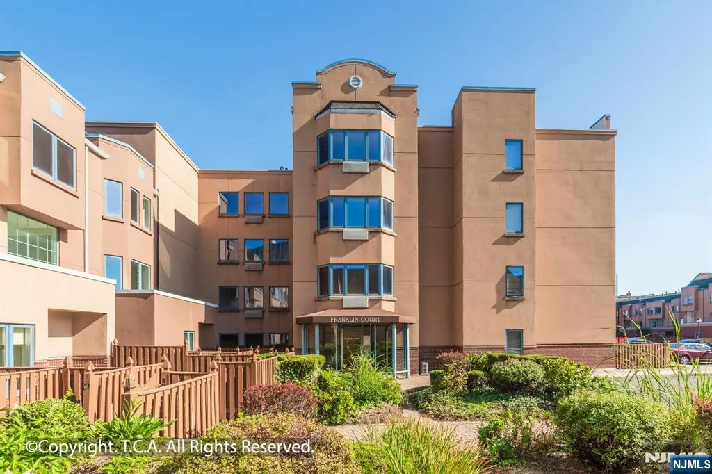 403 FRANKLIN Court 403, Edgewater, NJ 07020 - #1