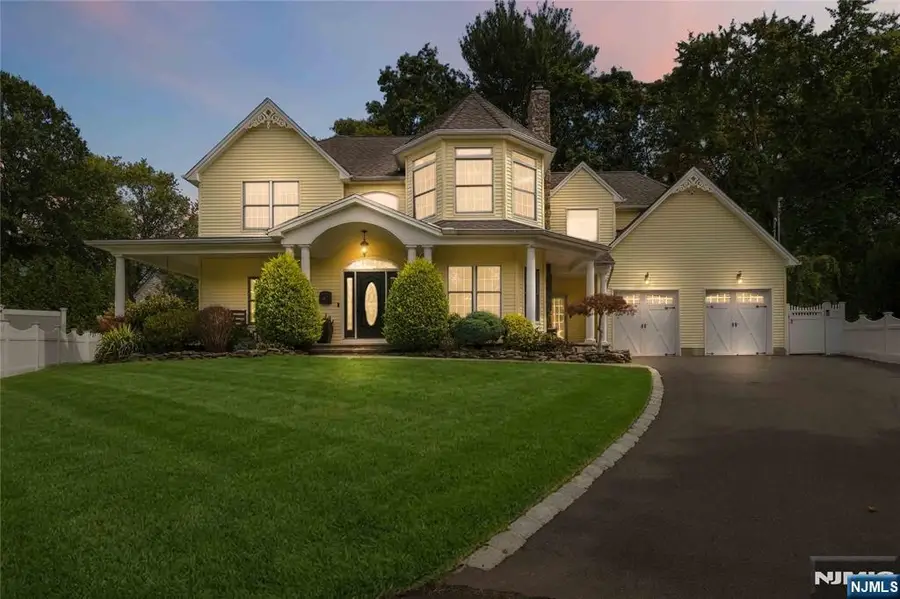 15 Chapel Place, Wayne, NJ 07470 - #2