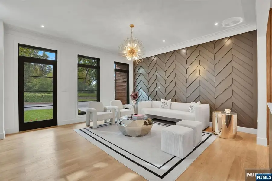 24 S Lyle Avenue, Tenafly, NJ 07670 - #3