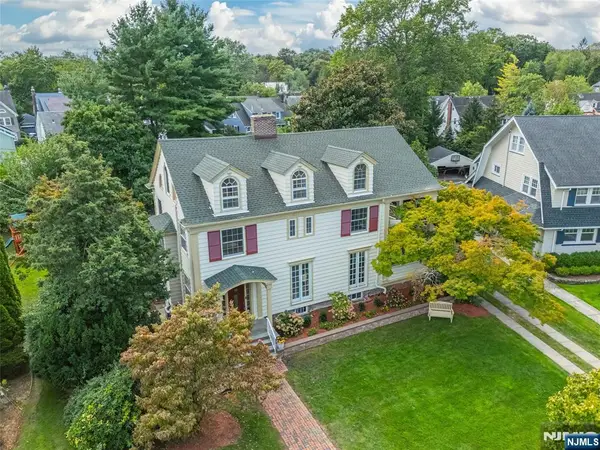 12 Melrose Place, Montclair, NJ 07042