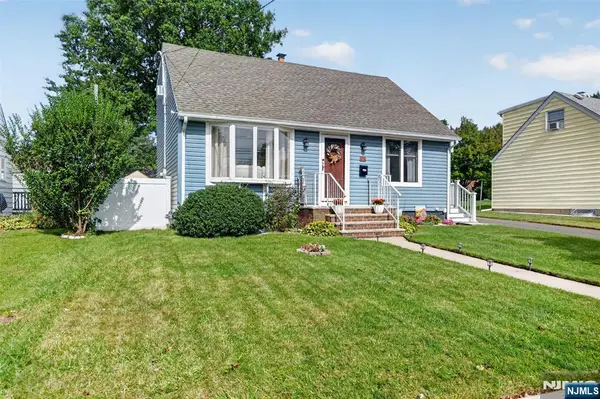 50 Maple Hill Road, Clifton, NJ 07013