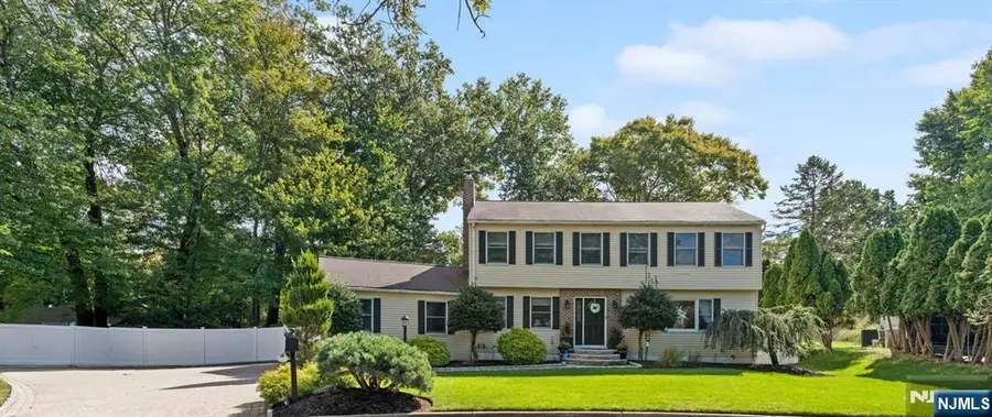 649 Alacci Way, River Vale, NJ 07675 - #2