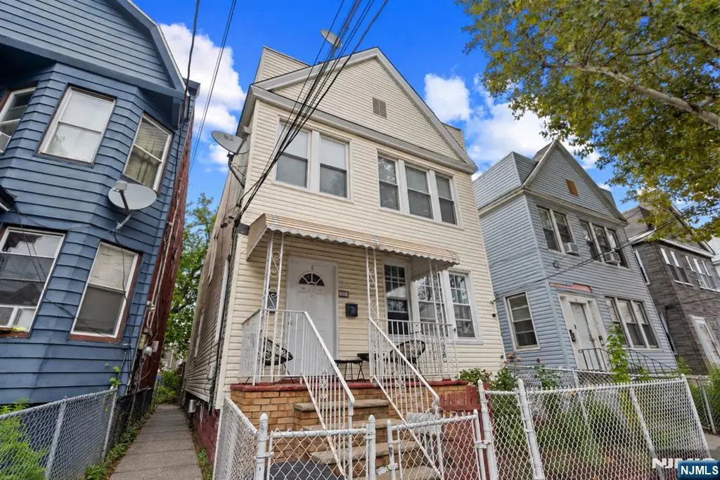 42 New Street, Jersey City, NJ 07305 - #1