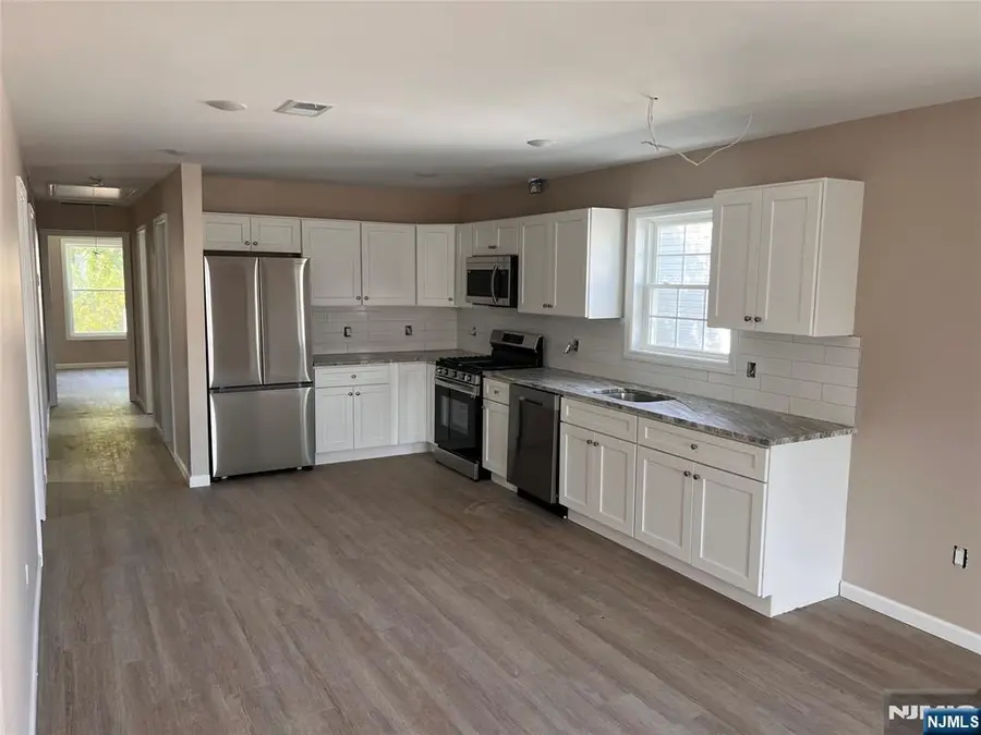 63 5th Street, Paterson, NJ 07522 - #2