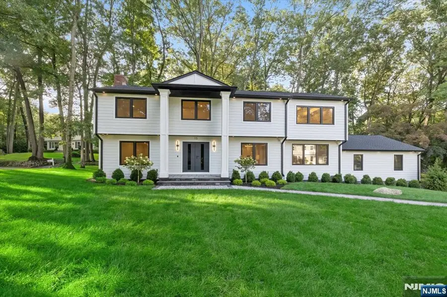 15 Green Way, Mahwah, NJ 07430 - #2