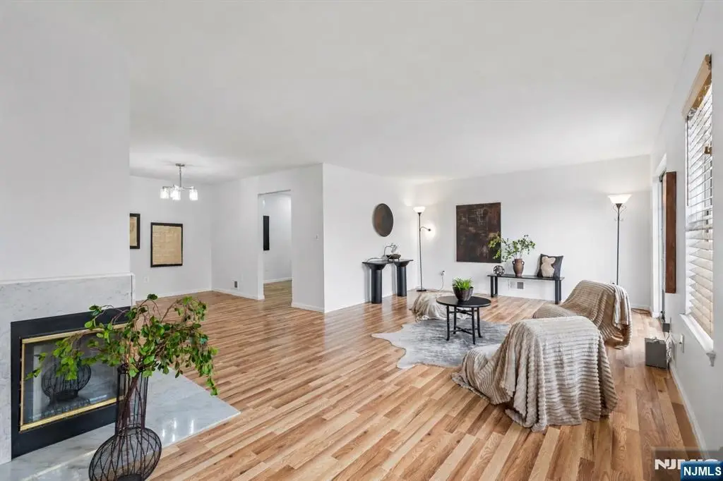 26 Seton Hall Drive 514, Newark, NJ 07103 - #1