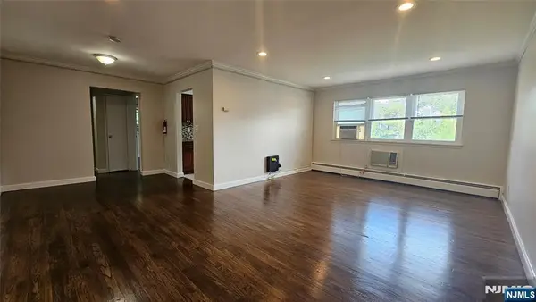 1628 Valley Street 2C, Fort Lee, NJ 07024