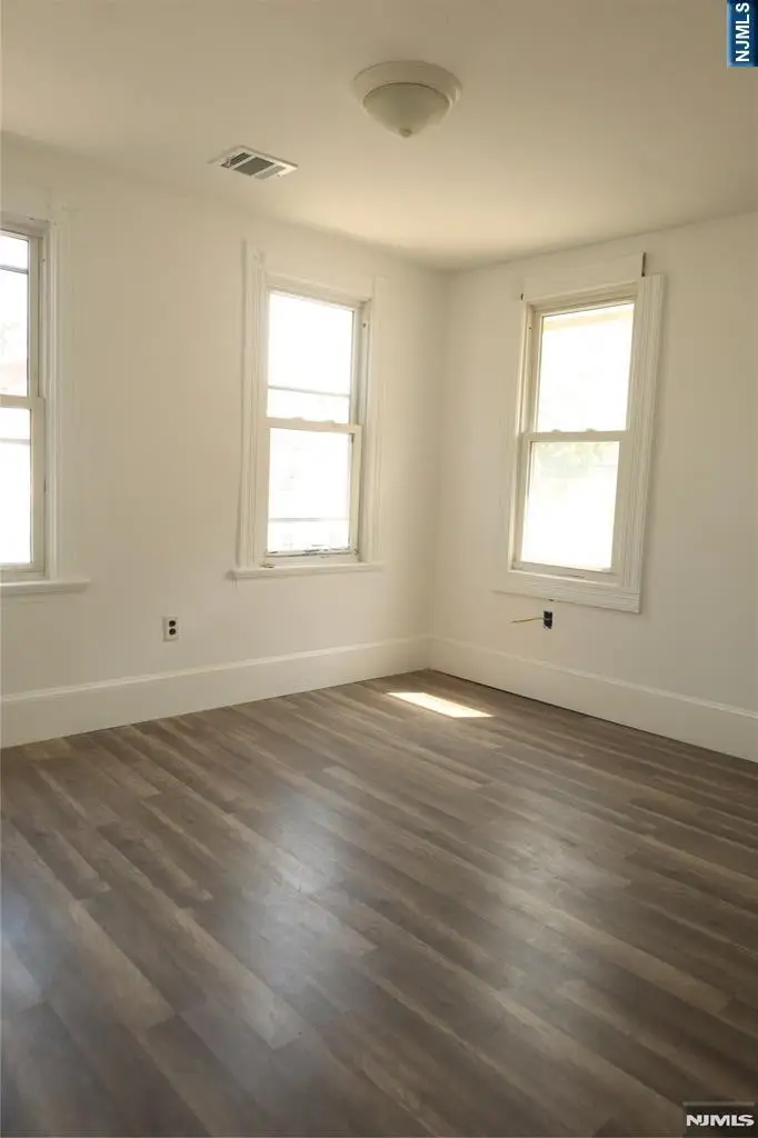 322 Hawthorne Street, Orange, NJ 07050 - #2