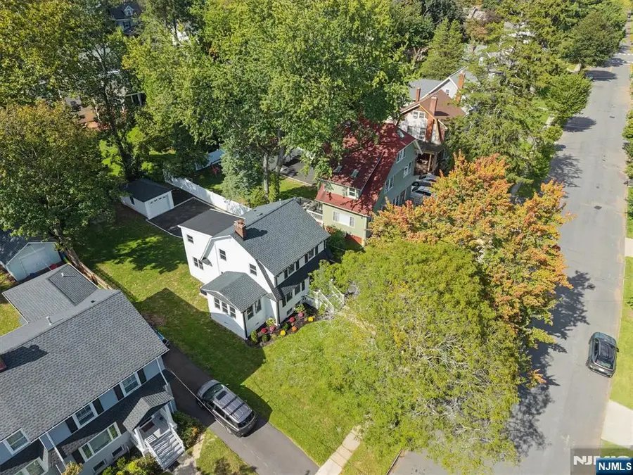 343 Meadowbrook Lane, South Orange Village, NJ 07079 - #3