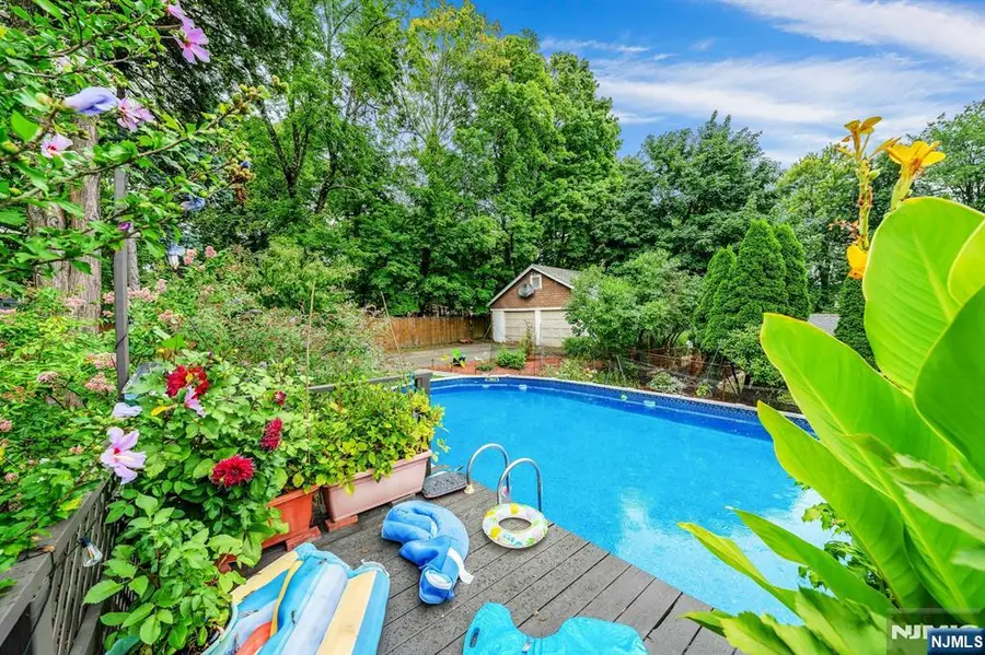 17 Floyd Road, Verona, NJ 07044 - #2