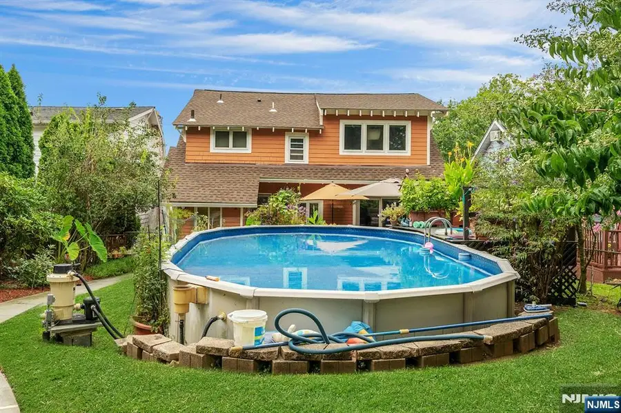17 Floyd Road, Verona, NJ 07044 - #3