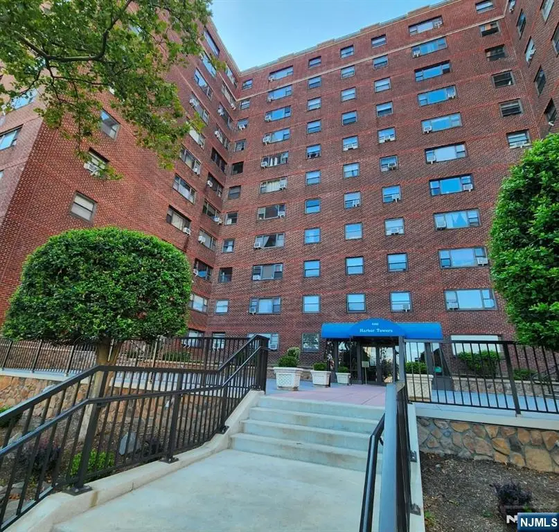 6515 JFK Blvd E 4 Q, West New York, NJ 07093 - #1