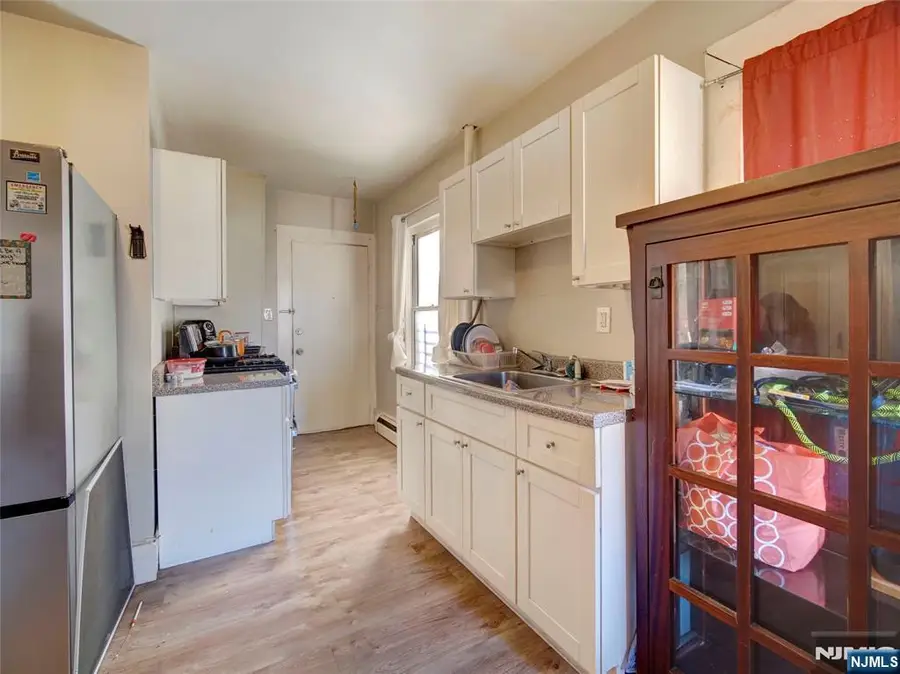 39 Hillman Street, Paterson, NJ 07522 - #2