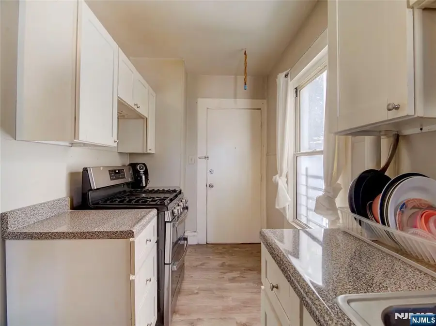 39 Hillman Street, Paterson, NJ 07522 - #3