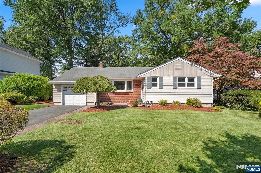 259 Garden Place, Oradell, NJ 07649 - #1