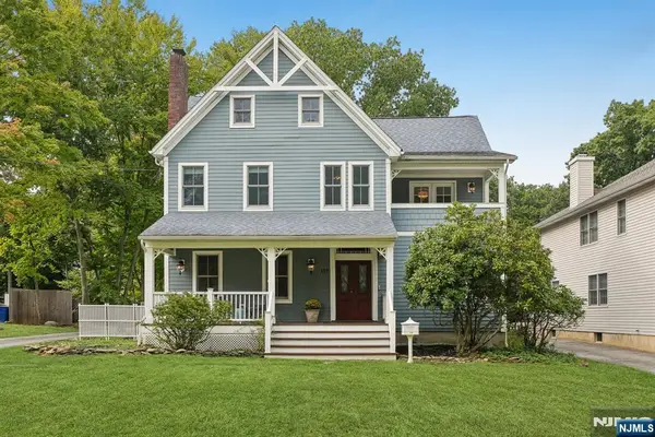 159 Center Avenue, Little Falls, NJ 07424