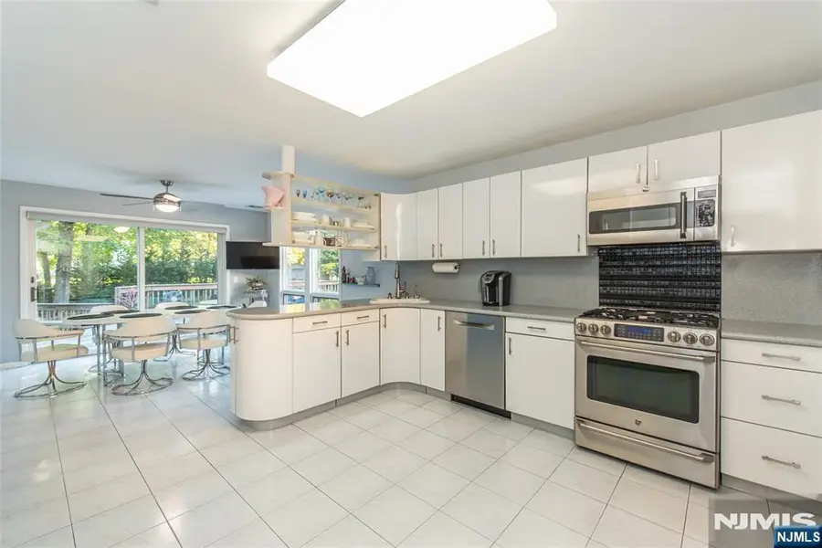 34 Reston Road, Wayne, NJ 07470 - #3