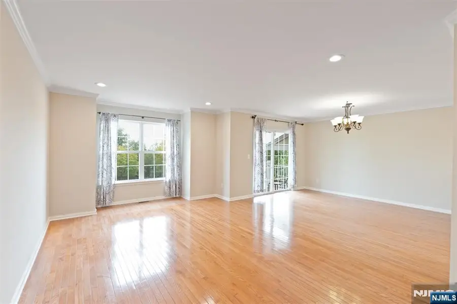 1030 Robin Court 700, Green Brook, NJ 08812 - #2