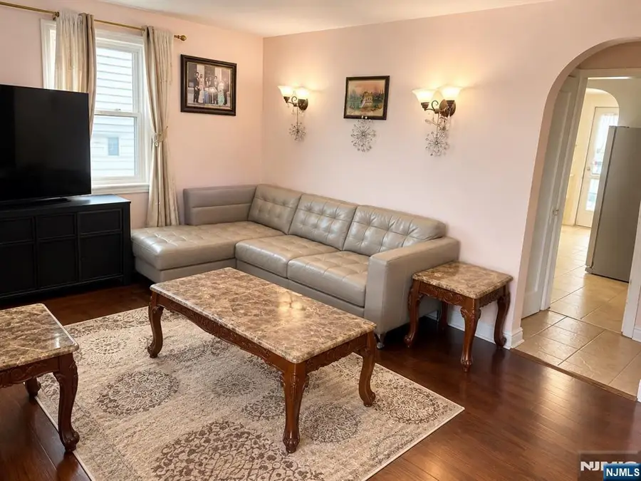 78 Midland Avenue, Fair Lawn, NJ 07410 - #3