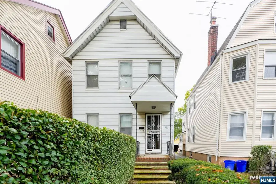 233 Park Street, East Orange, NJ 07017 - #2