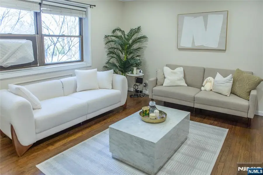 3060 Edwin Avenue 2C, Fort Lee, NJ 07024 - #2