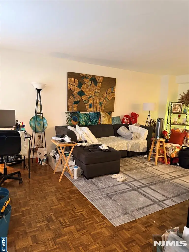 8800 Boulevard 7L, North Bergen, NJ 07047 - #2