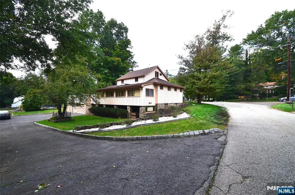 830 Circle Avenue, Franklin Lakes, NJ 07417 - #1