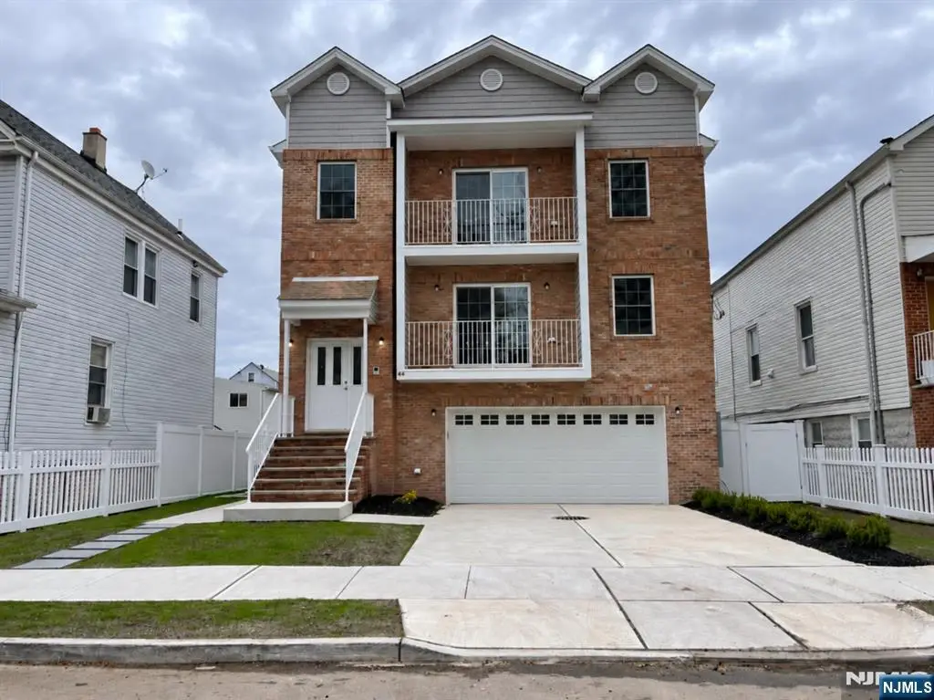 44 Ivy Street, Kearny, NJ 07032 - #1