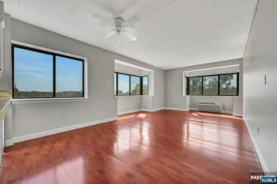 5 Linden Street 5E, Hackensack, NJ 07601 - #2