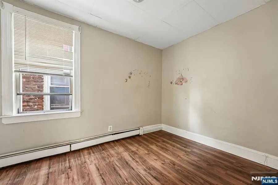 81 George Street, Paterson, NJ 07503 - #3