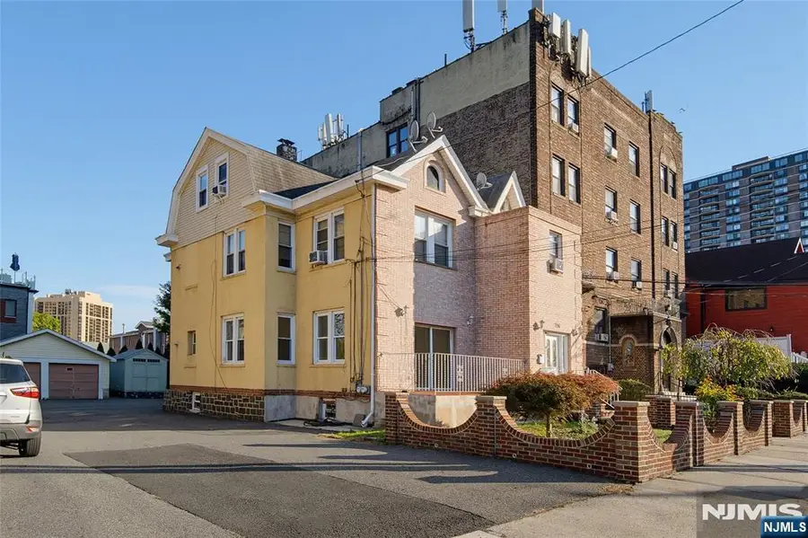 796 Anderson Avenue, Cliffside Park, NJ 07010 - #2
